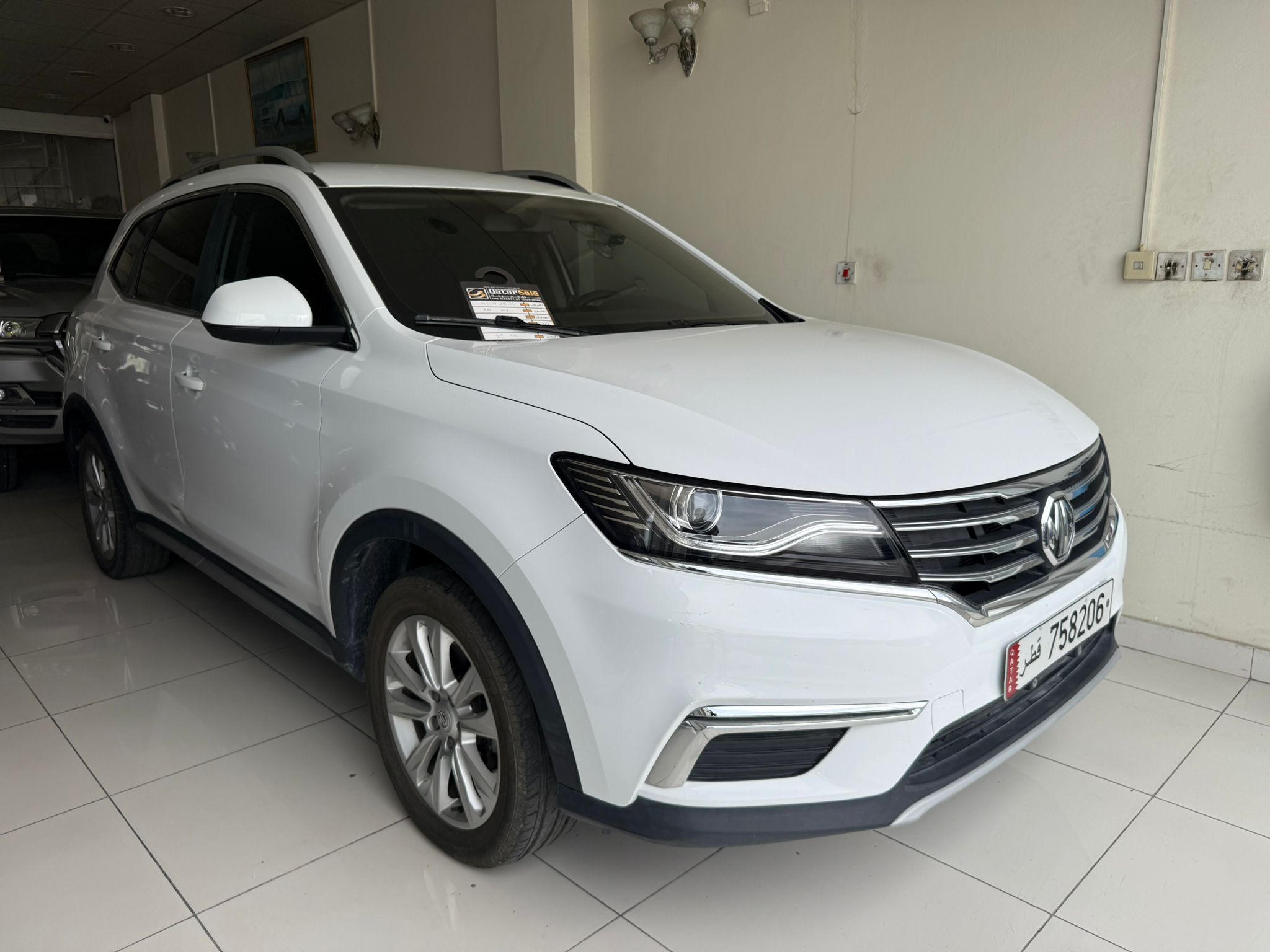 MG  RX5 2022 - Image 2
