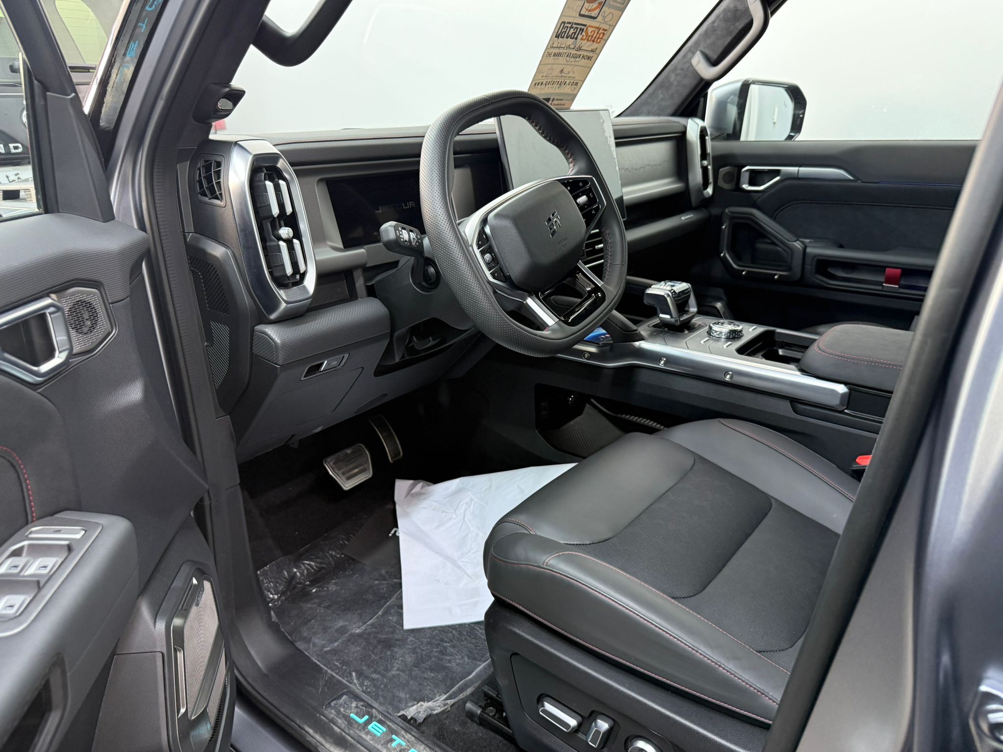 Jetour  T2 Luxury Plus  2026 - Image 3