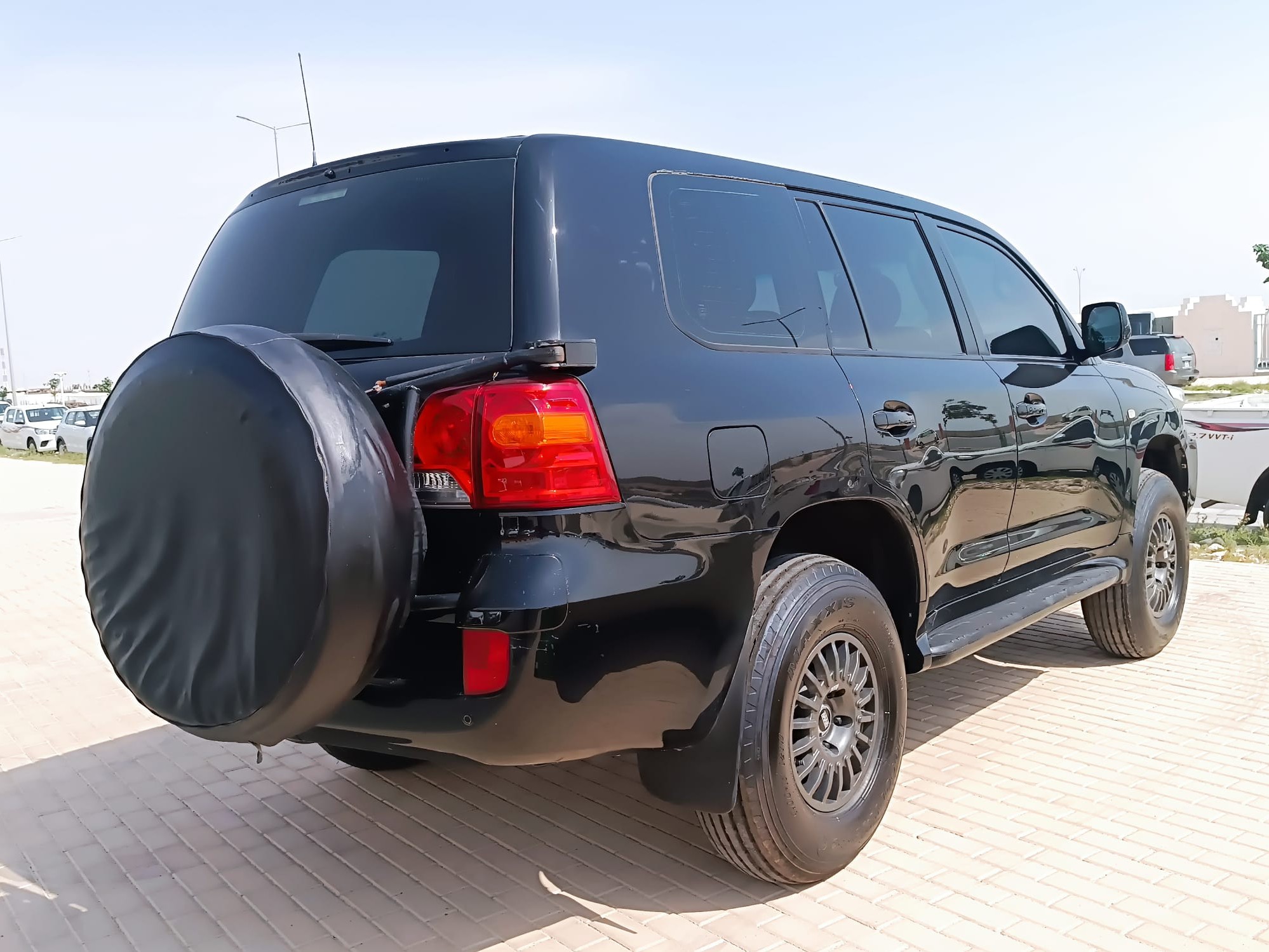Toyota Land Cruiser GX 2009 - Image 4