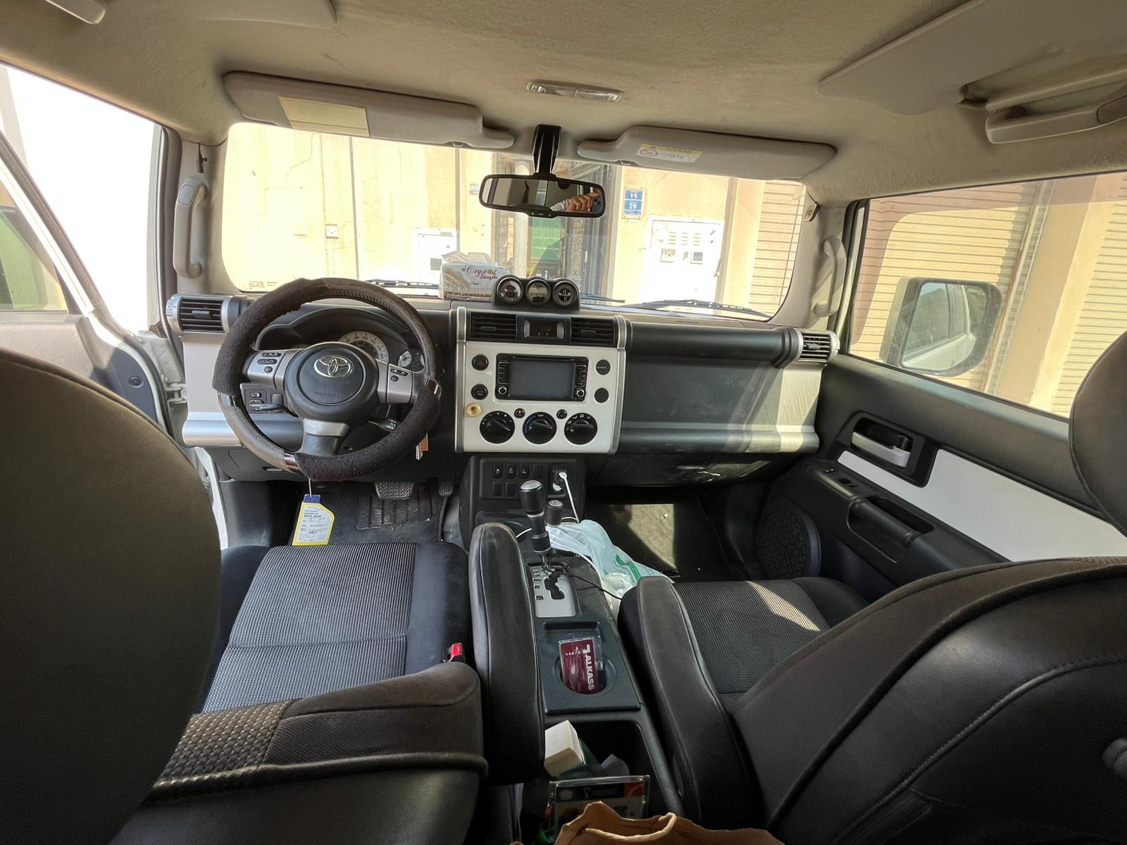 Toyota FJ Cruiser 2013 - Image 3