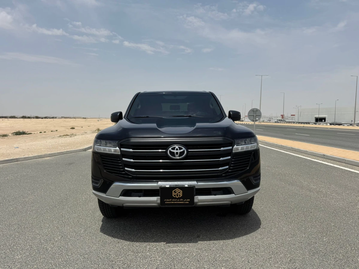 Toyota Land Cruiser GX 2024