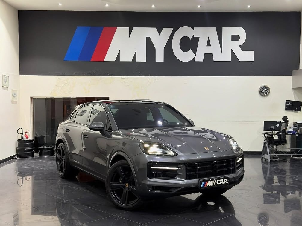 Porsche Cayenne 2025 - Image 1