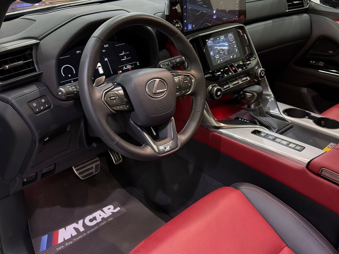 Lexus LX 600  F-Sport 2026 - Image 3