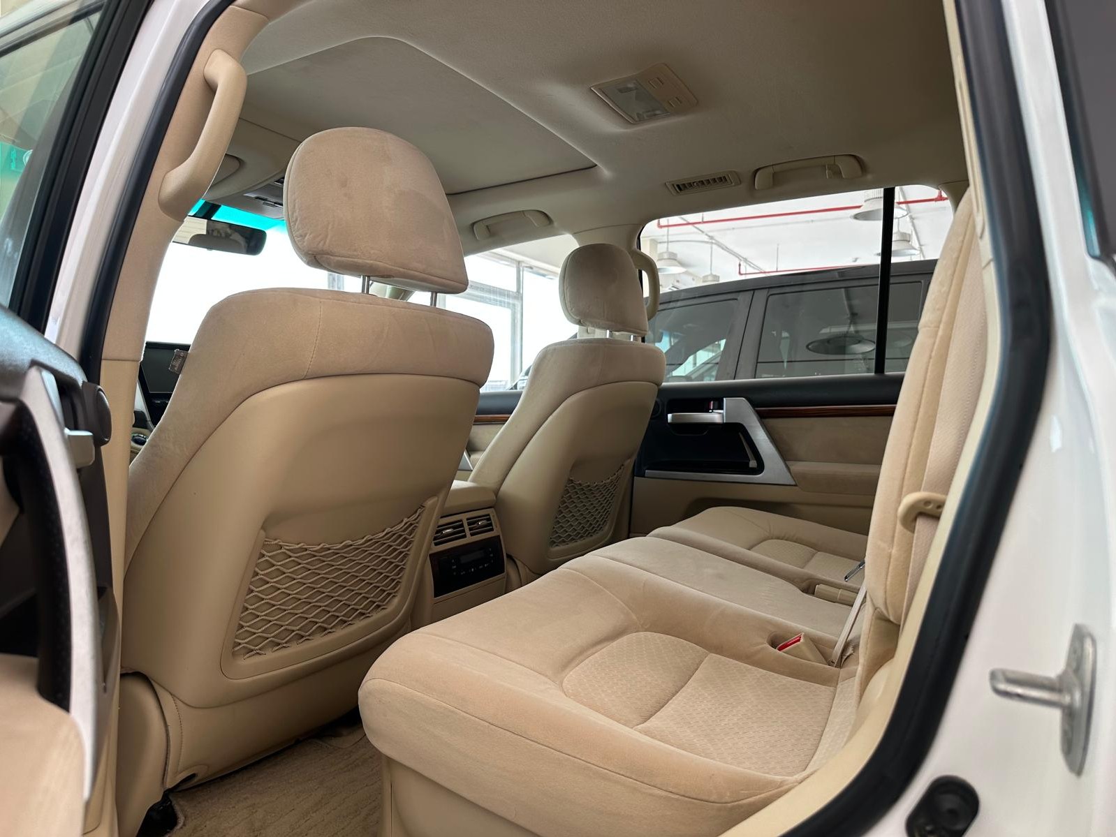 Toyota Land Cruiser VX.R 2017 - Image 4