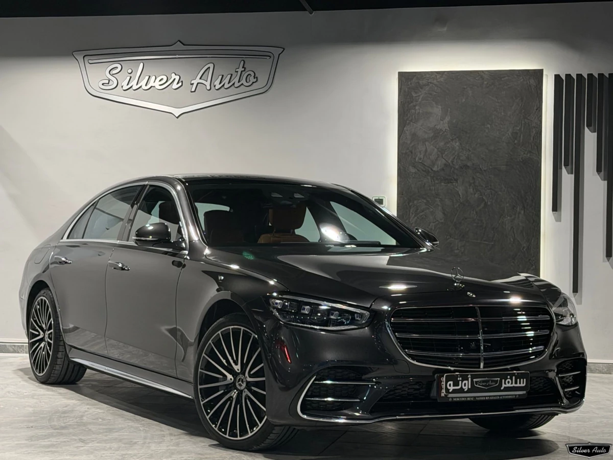 Mercedes-Benz S-Class Sedan 450 AMG 2024