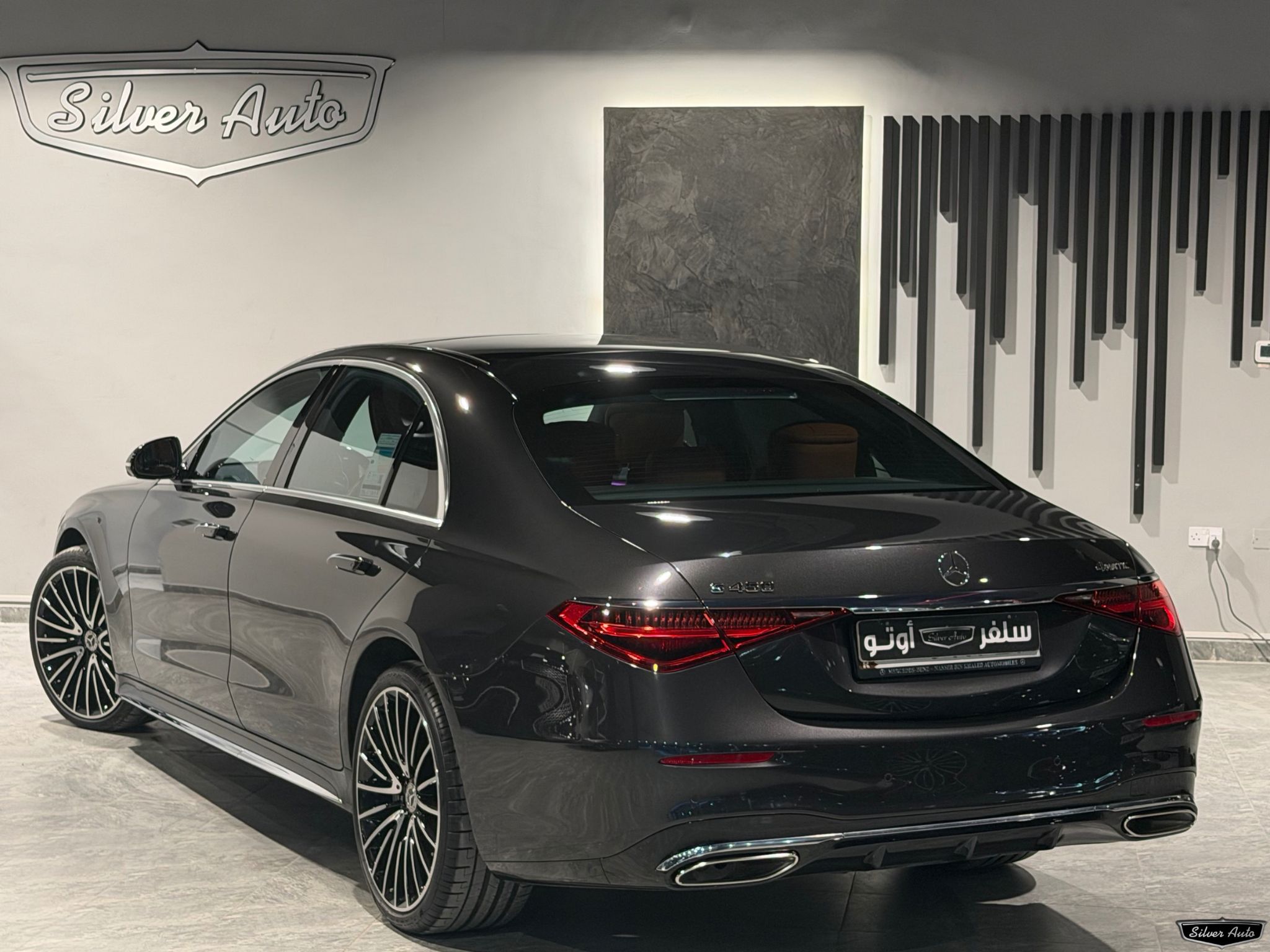 Mercedes-Benz S-Class Sedan 450 AMG 2024 - Image 4
