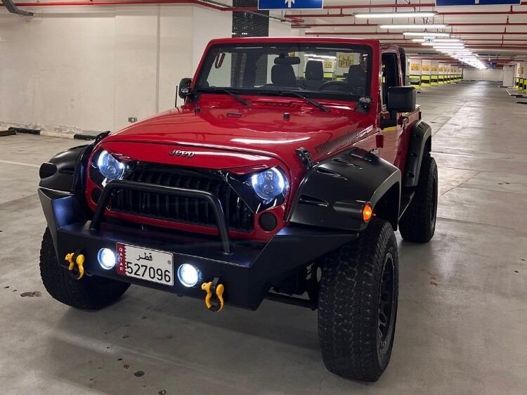 Jeep Wrangler Sahara 2012 - Image 2