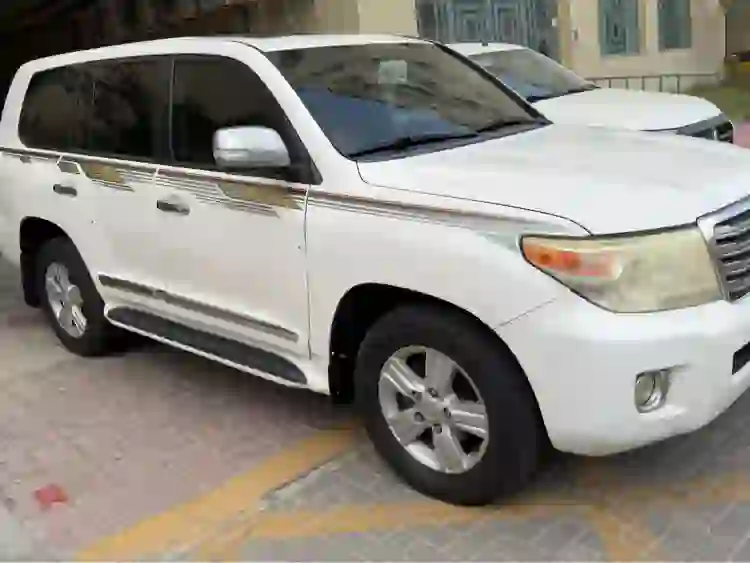 Toyota Land Cruiser GX.R 2012 - Image 3
