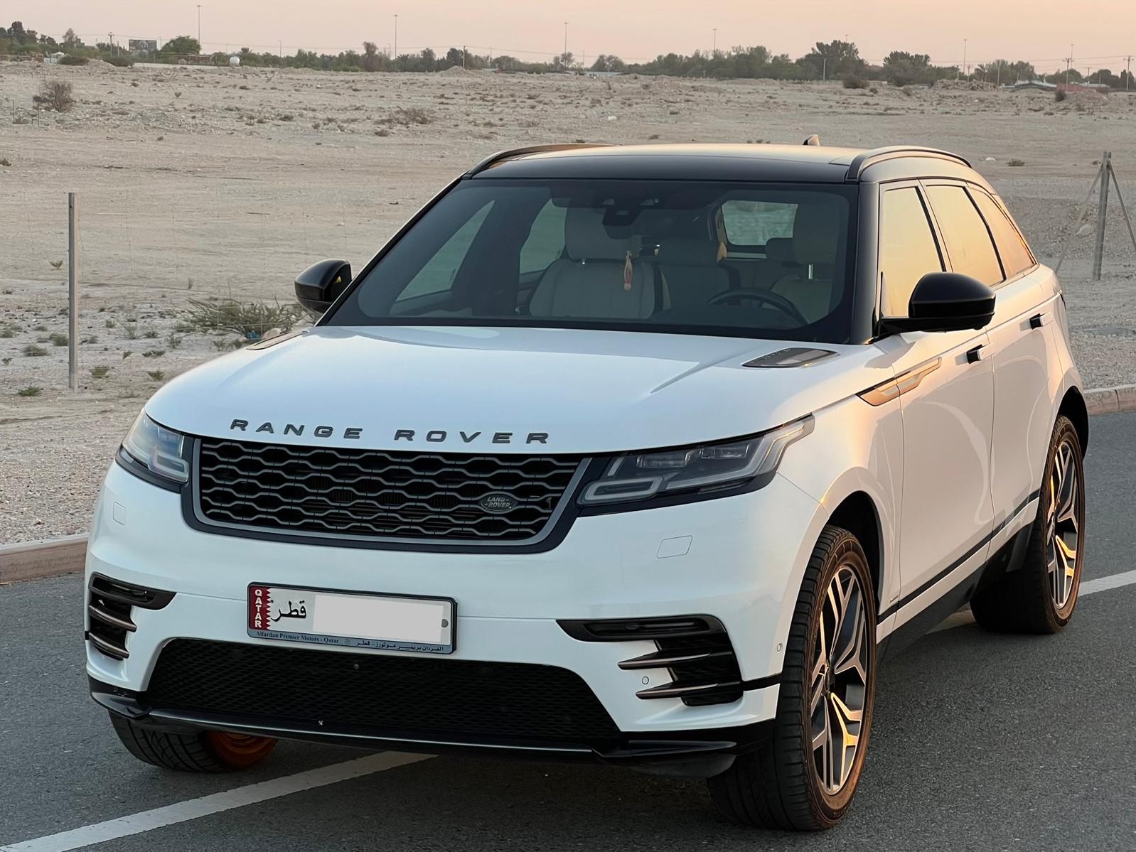 Land Rover Range Rover Velar Dynamic SE  2018