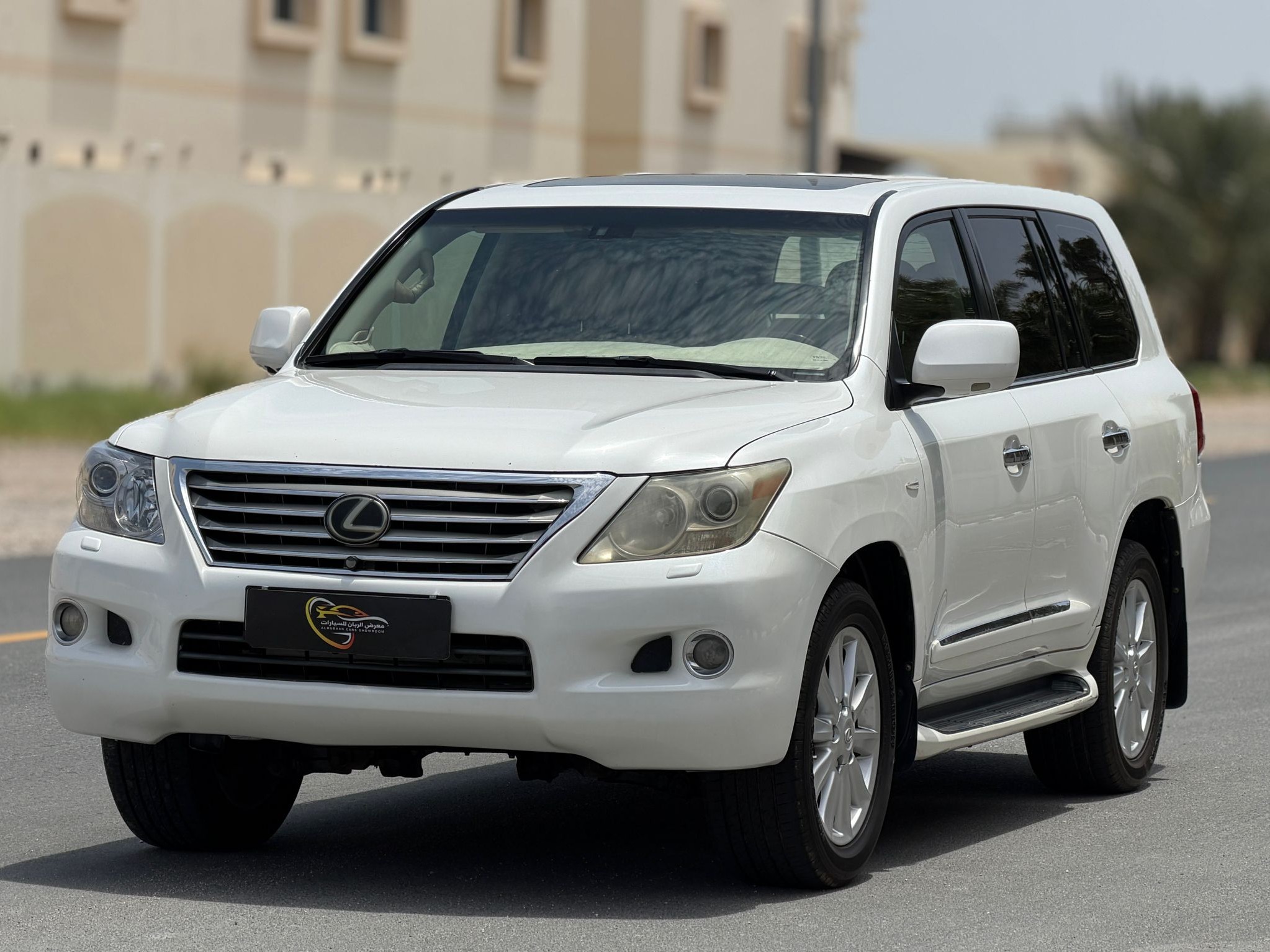 Lexus LX 570 2009 - Image 3