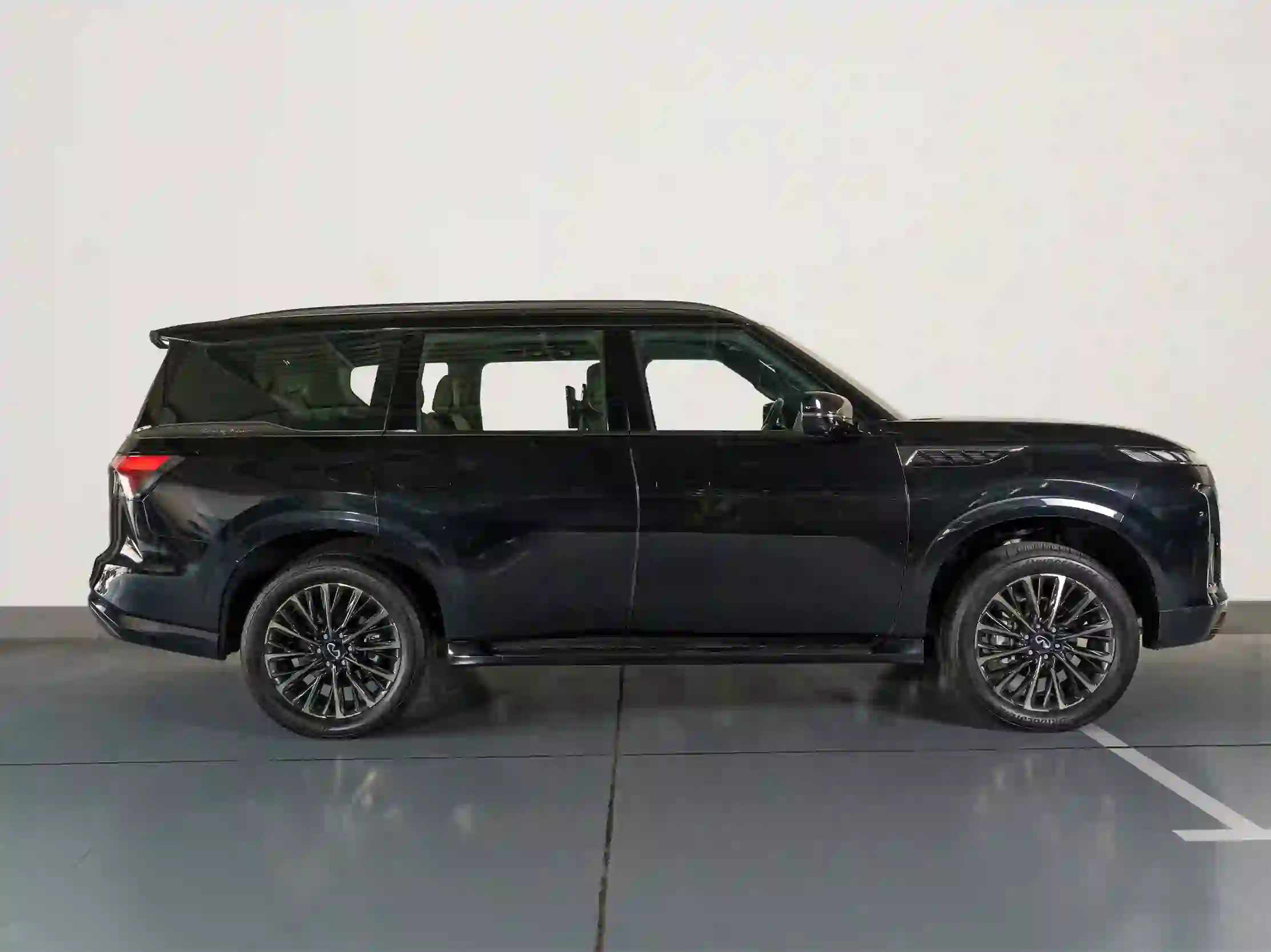 Infiniti QX 80 2025 - Image 4