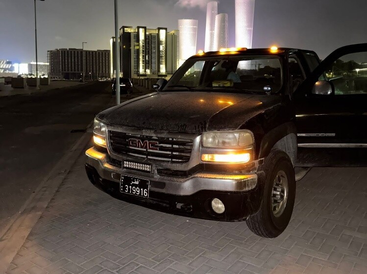 GMC Sierra 2500 HD 2006 - Image 2