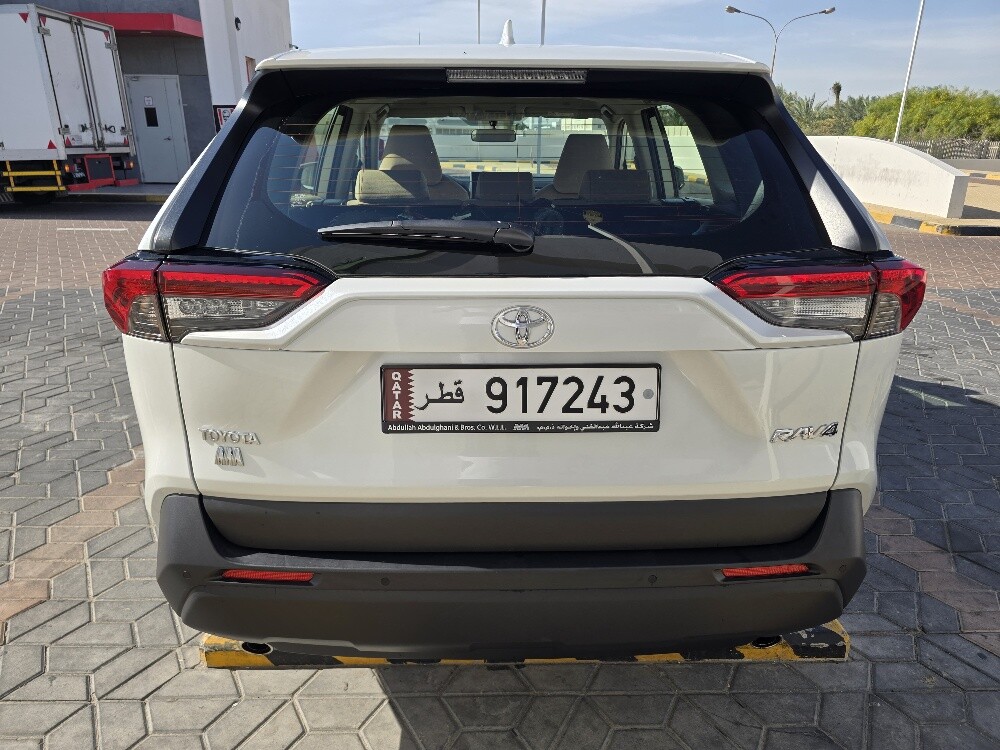 Toyota RAV4 2024 - Image 4