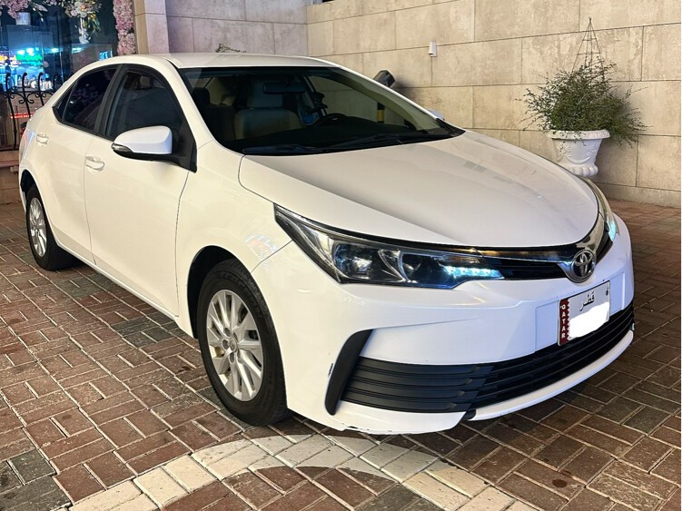 Toyota Corolla XLi 2017 - Image 1