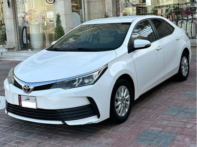 Toyota Corolla XLi 2017 - Image 2