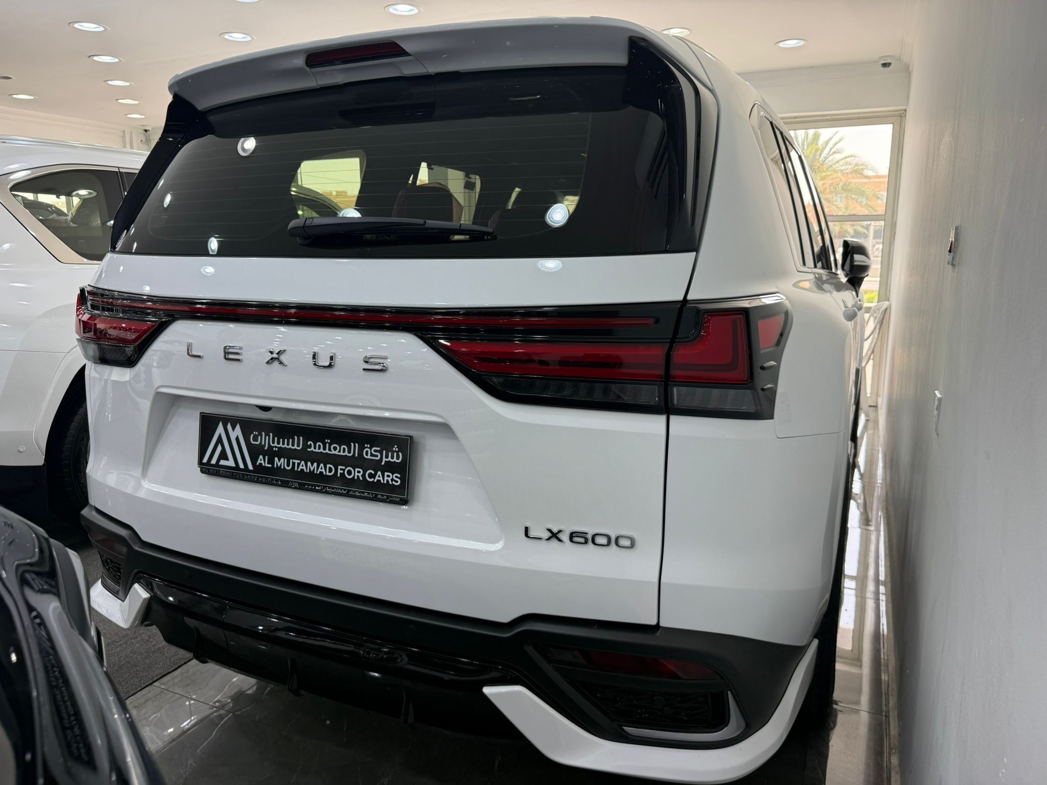 Lexus LX 600  F-Sport 2026 - Image 3