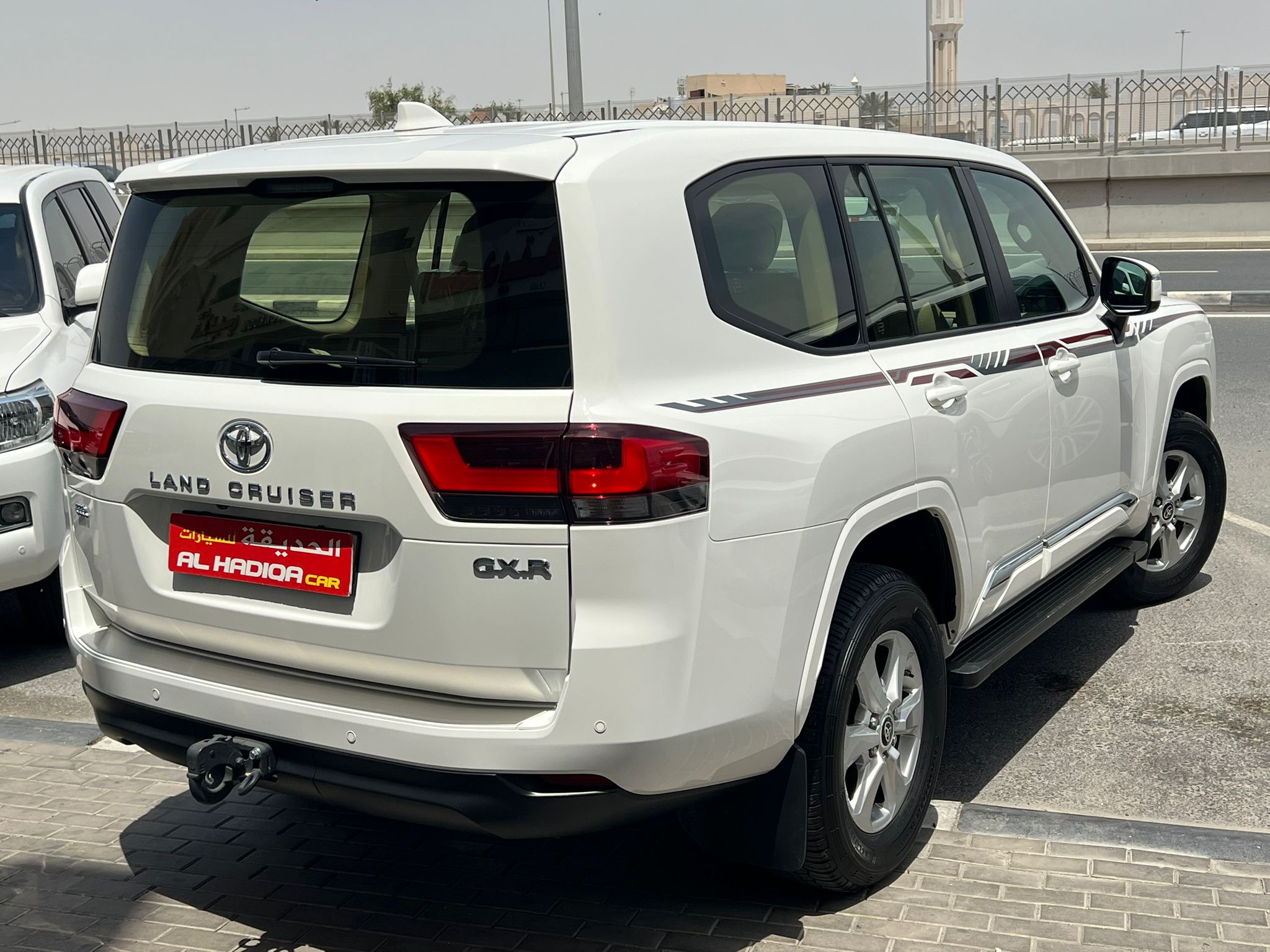Toyota Land Cruiser GX.R 2025 - Image 4