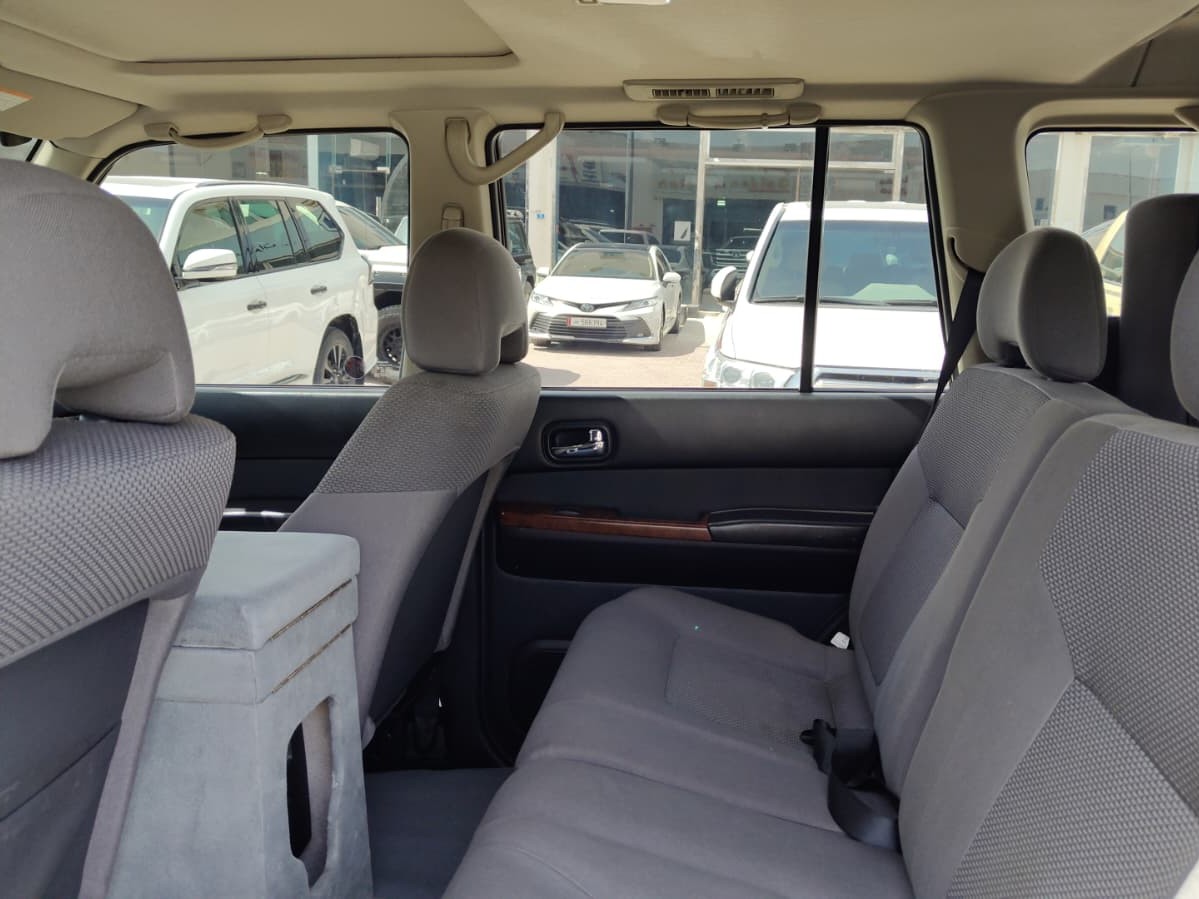 Nissan Patrol Safari 2024 - Image 4