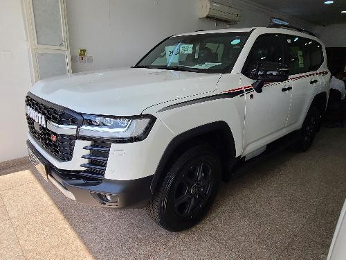 featured car