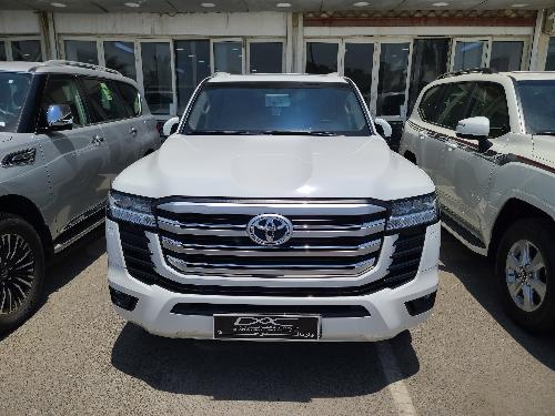 featured car