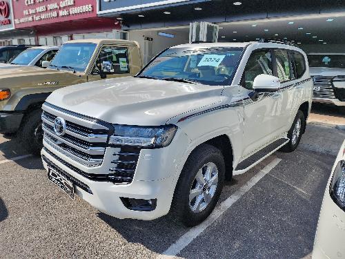 featured car