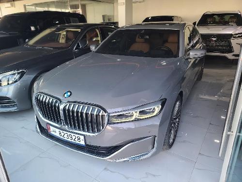 featured car