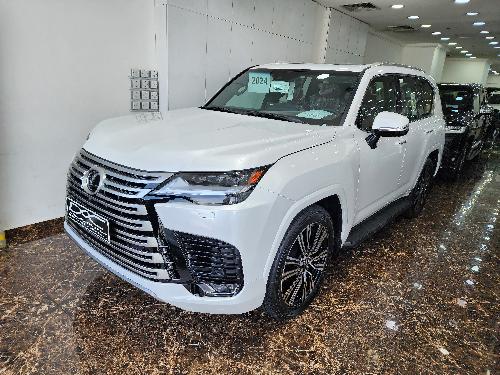 featured car
