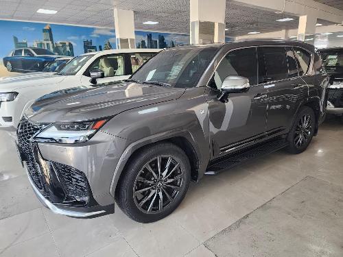featured car