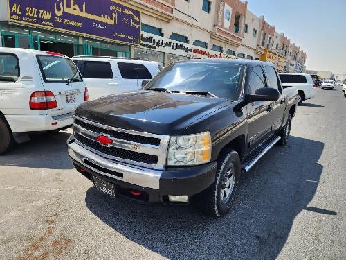 featured car