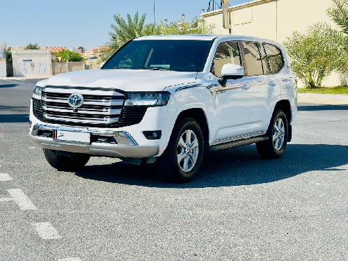 featured car