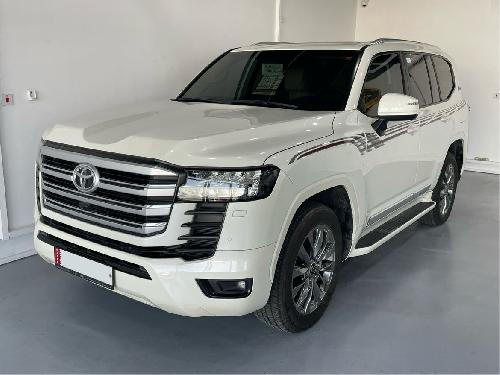 featured car