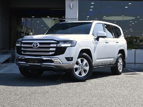 featured car