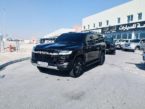 featured car