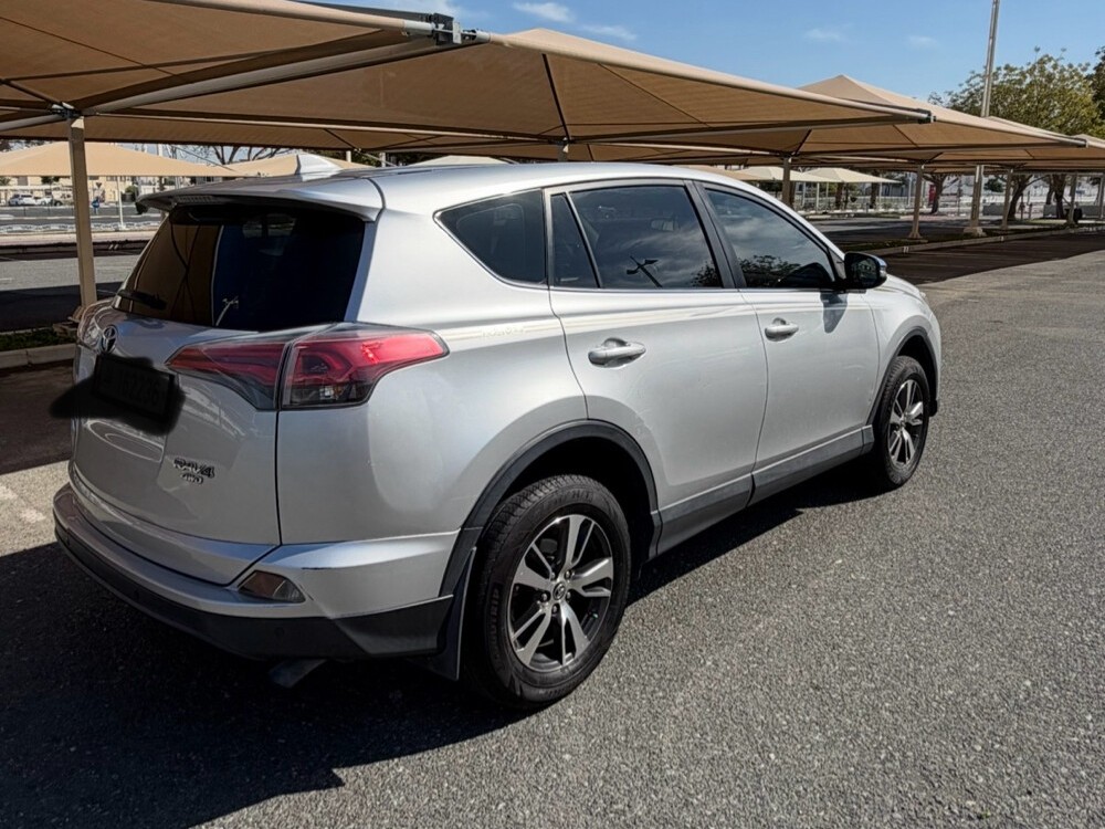 Toyota RAV4 2016 - Image 3