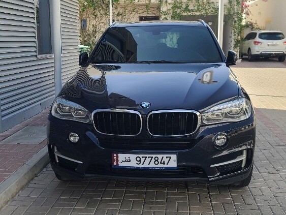 BMW X-Series X5 M50i 2016 - Image 2