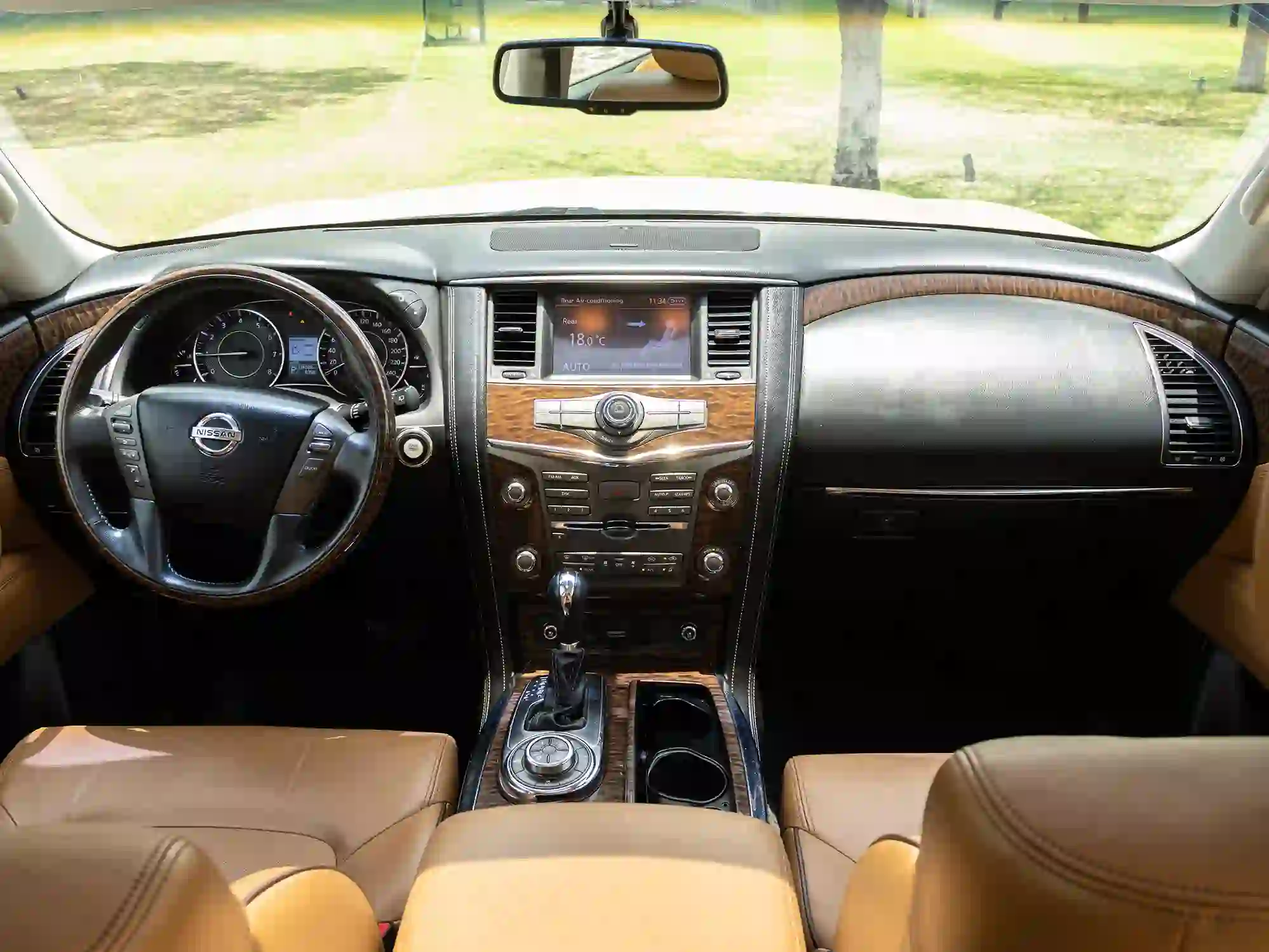 Nissan Patrol  Platinum 2015 - Image 4
