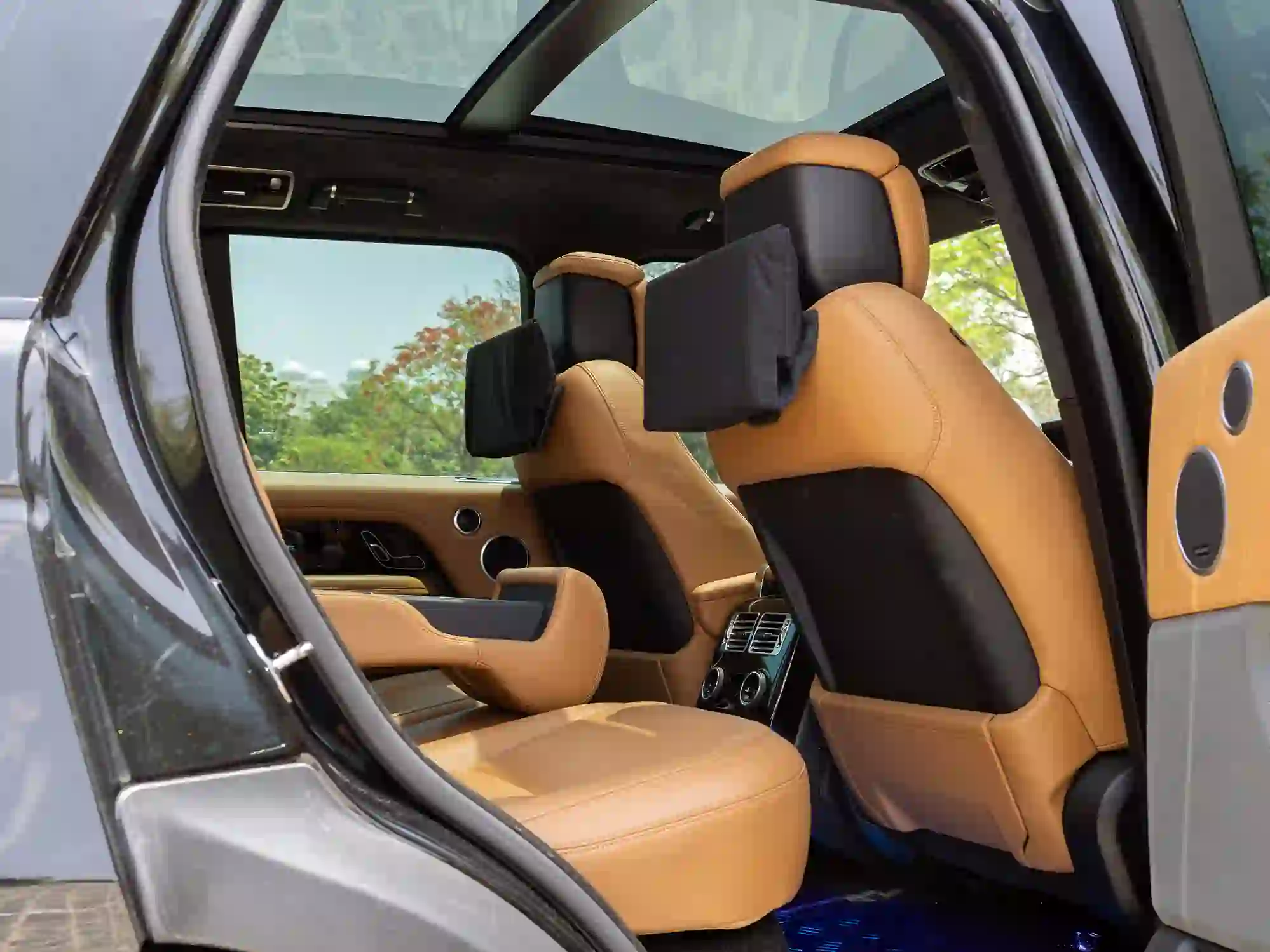 Land Rover Range Rover Vogue SE SuperCharged 2018 - Image 3