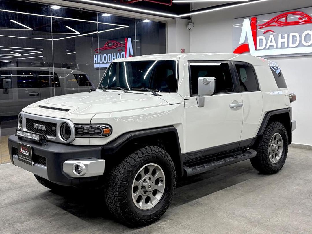 Toyota FJ Cruiser 2012 - Image 3