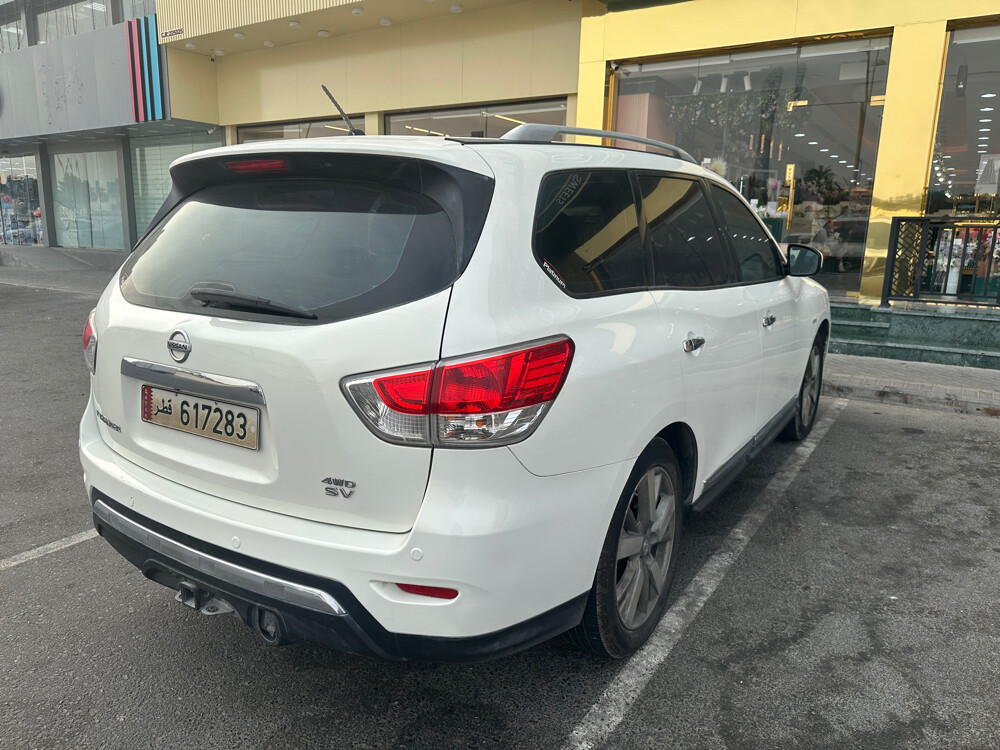 Nissan Pathfinder SE 2014 - Image 4