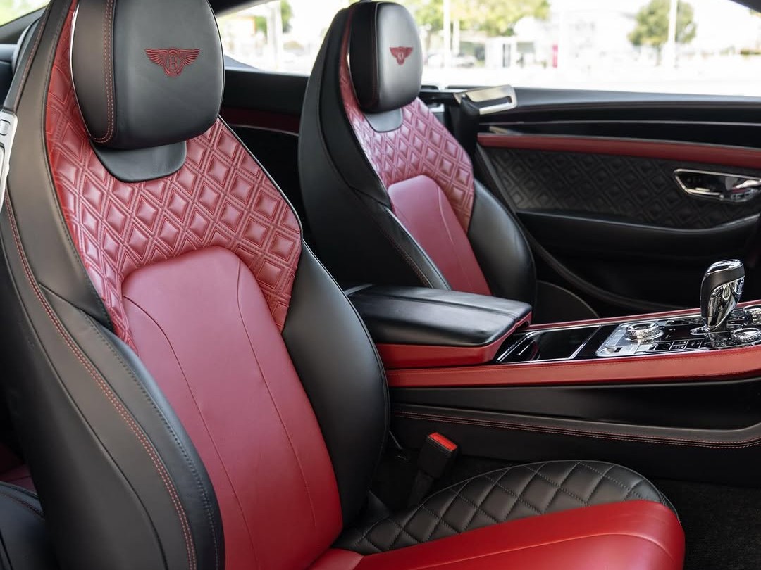 Bentley Continental GT 2019 - Image 2