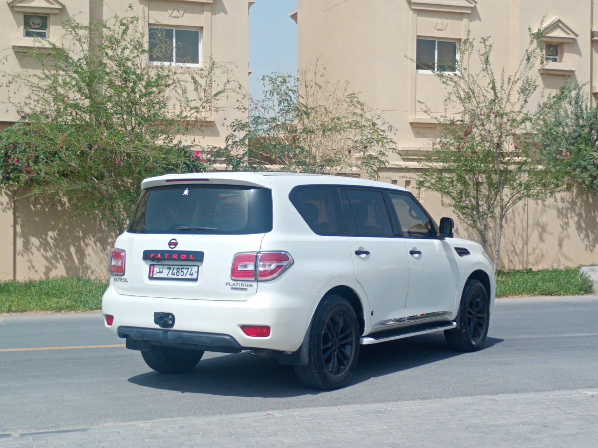 Nissan Patrol SE 2010 - Image 3