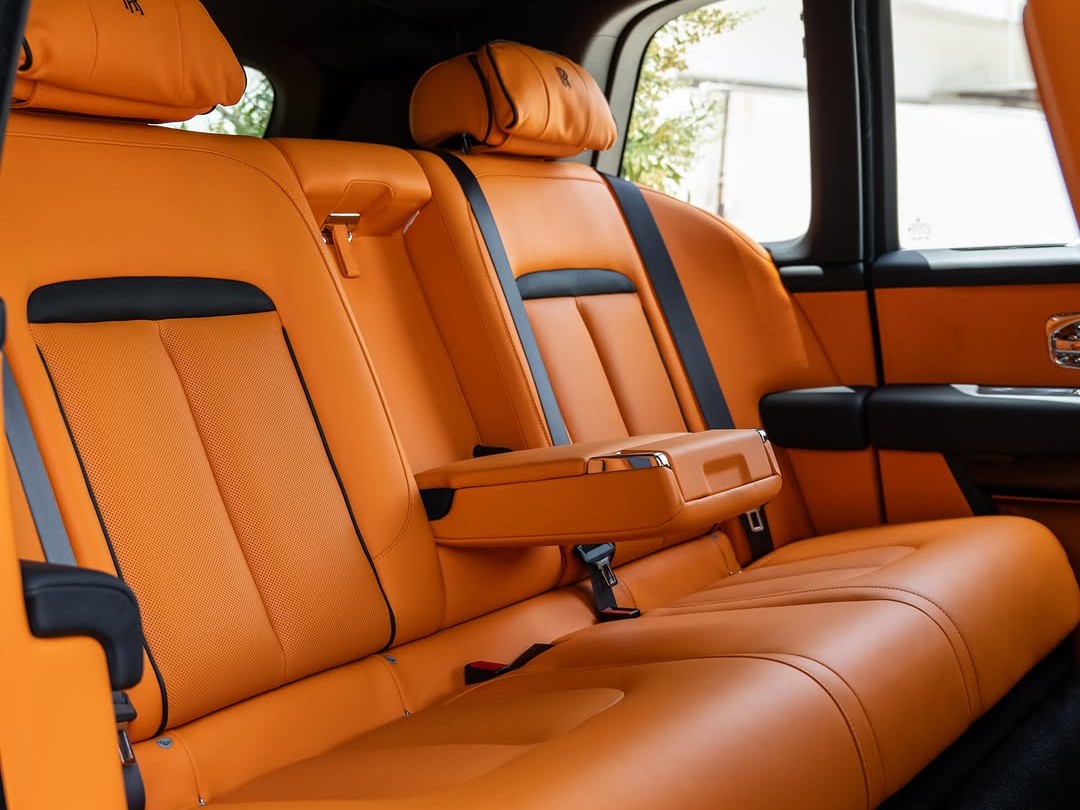 Rolls-Royce Cullinan 2025 - Image 3
