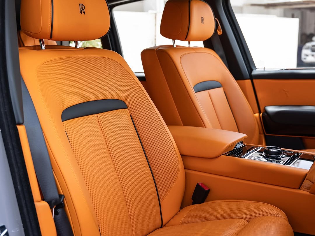 Rolls-Royce Cullinan 2025 - Image 4