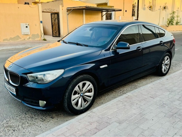 BMW 5-Series 535 i 2011 - Image 2