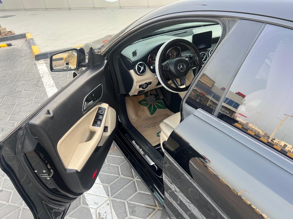 Mercedes-Benz CLA  200 2019 - Image 4