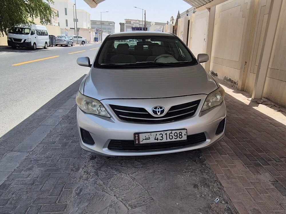 Toyota Corolla Standard 2013 - Image 2