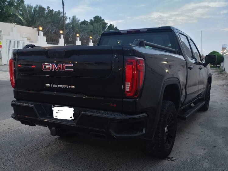 GMC Sierra AT4 X 2020 - Image 4
