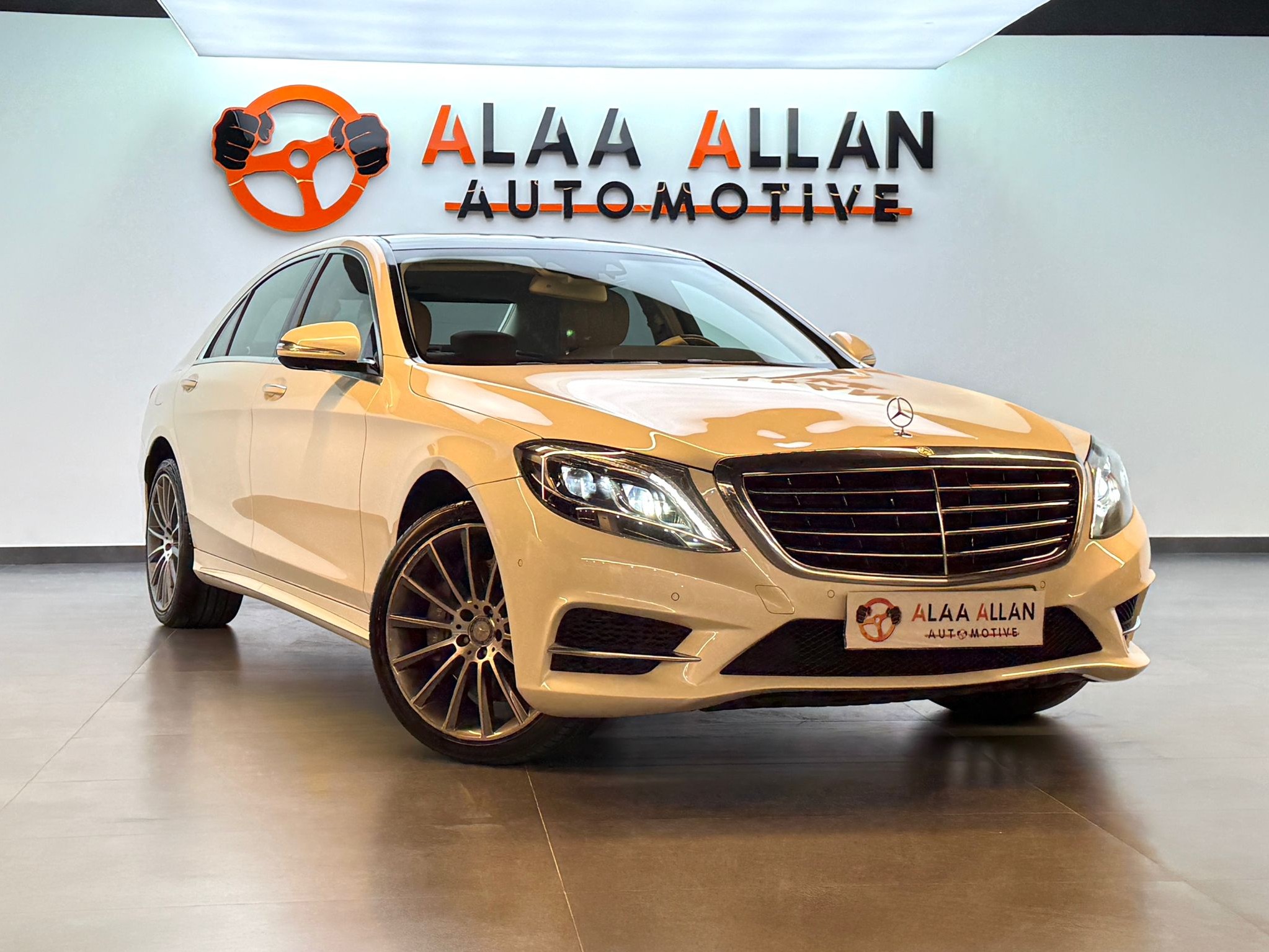 Mercedes-Benz S-Class Sedan 400 2014