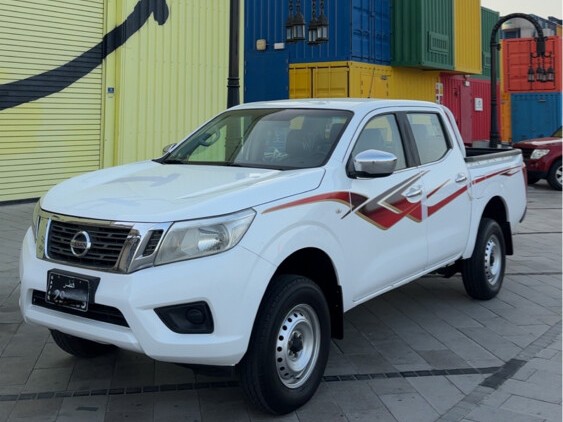 Nissan Navara SE 2019 - Image 2