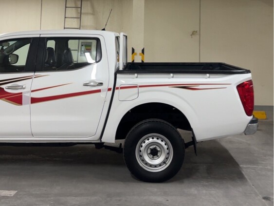 Nissan Navara SE 2019 - Image 4